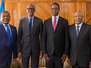 President Paul Kagame and Edgar Lungu,his Zambian counterpart (middle) during the inauguration of the SDG Centre for the southern Africa sub-region in Lusaka yesterday. They are flanked by Dr. Belay Begashaw, the Director General of SDGC/A and Nangolo Mbu