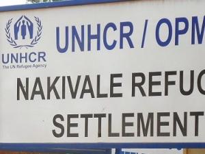 Nakivale (Ouganda) : des réfugiés burundais font des travaux champêtres pour améliorer leur vie