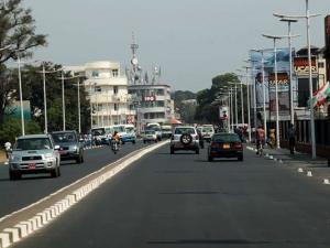 Bujumbura mayor restricts bar opening hours over security