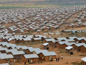 UK contributes Rwf3.7bn towards Burundian refugees in Rwanda