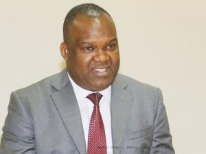 Corneille Nangaa, président de la commission électorale nationale indépendante (CENI) à Kinshasa, le 09/11/2017 lors de l’atelier d’évaluation citoyenne de la mise en œuvre de l’accord global et inclusif du 31 décembre 2016. Radio Okapi/Ph. John Bompengo.