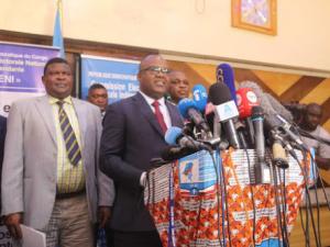 Le président de la Commission électorale nationale indépendante (CENI), Corneille Nangaa à Kinshasa, le 20/12/2018 lors de l’annonce du report de la date des élections prévues le 23 décembre 2018 en RDC. Radio Okapi/Photo John Bompengo